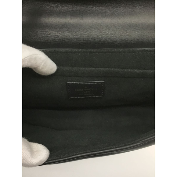 Louis Vuitton Cowhide Chain Shoulder Bag - Picture 6 of 6